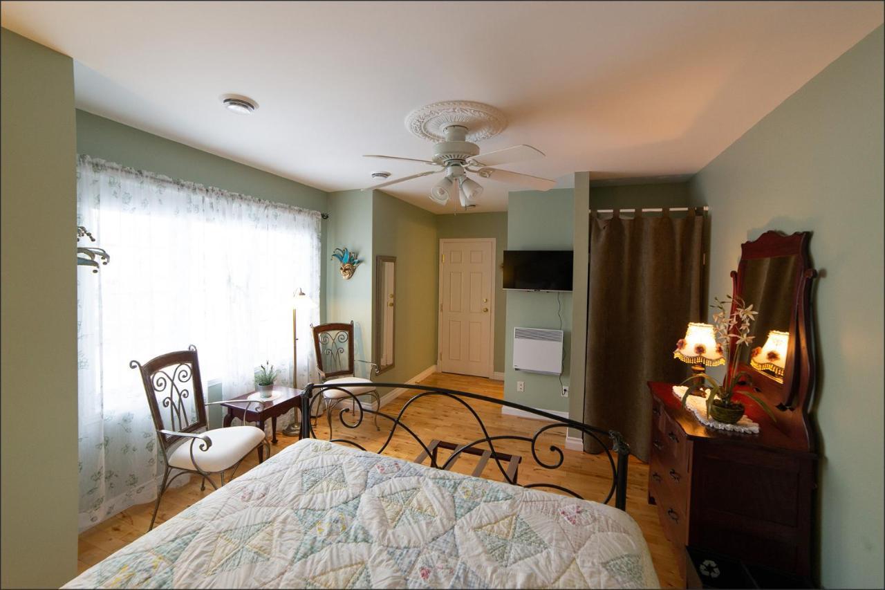 Bed and Breakfast Au Coeur De Saint-Sauveur-des-Monts Exteriér fotografie